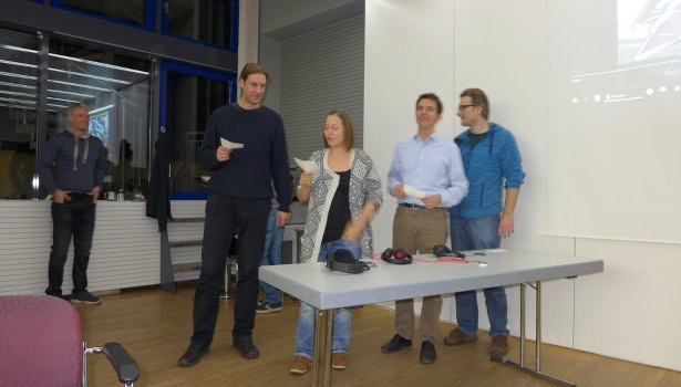 A joint team from members of "Landscape Ecology" and "Environmental Economics" during a round of "Ruck Zuck", a classic German TV game show (photo by S. Lohner)
