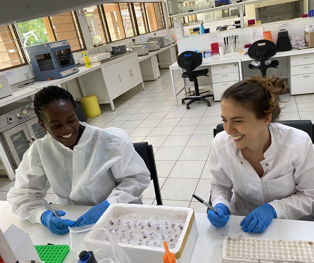 Danielle and a colleague at the ICIPE lab