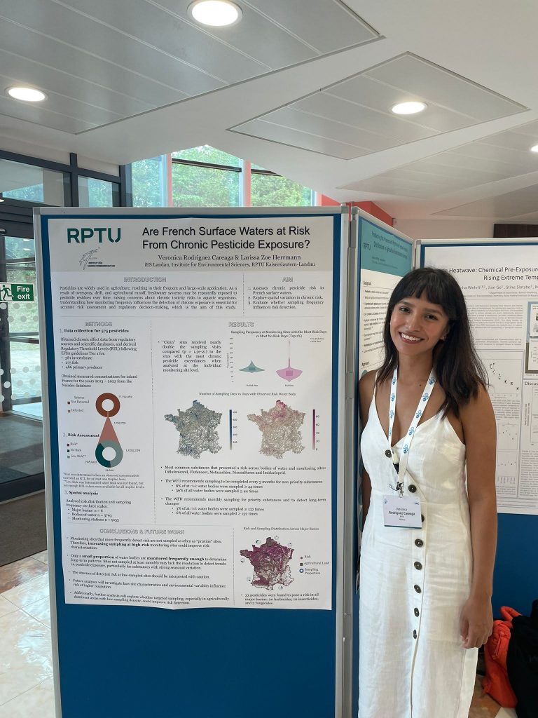 Verónica Rodriguez with her poster: Are French Surface Waters at Risk from Chronic Pesticide Exposure?